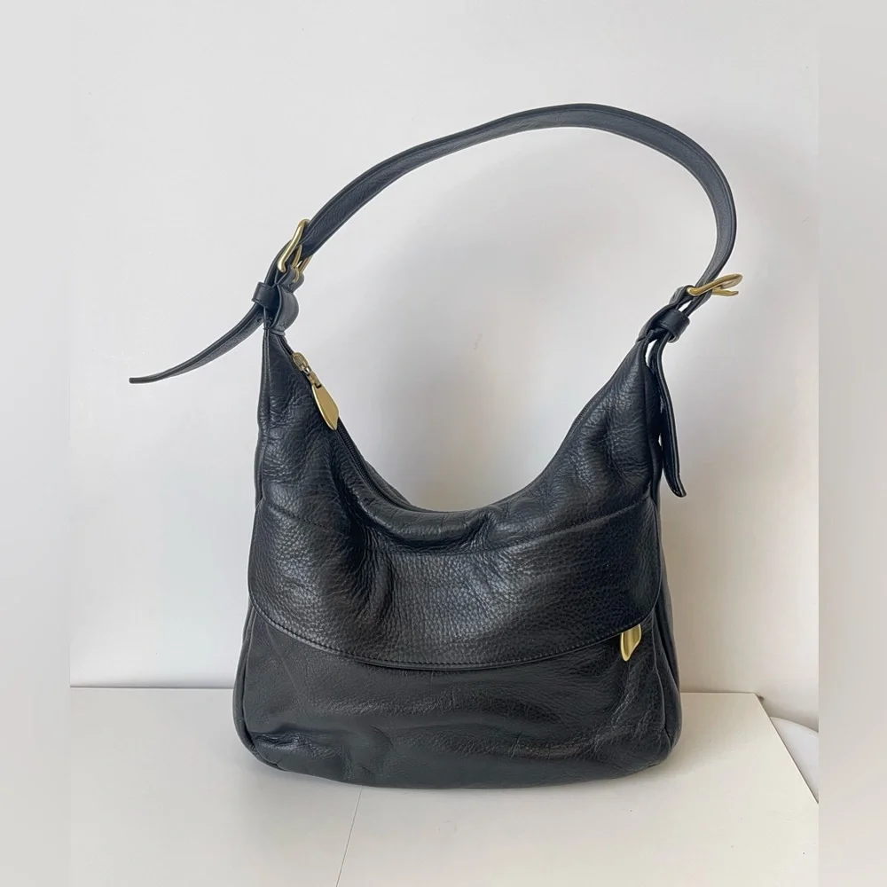 Libaire Hobo Shoulder Bag Black Pebbled Leather